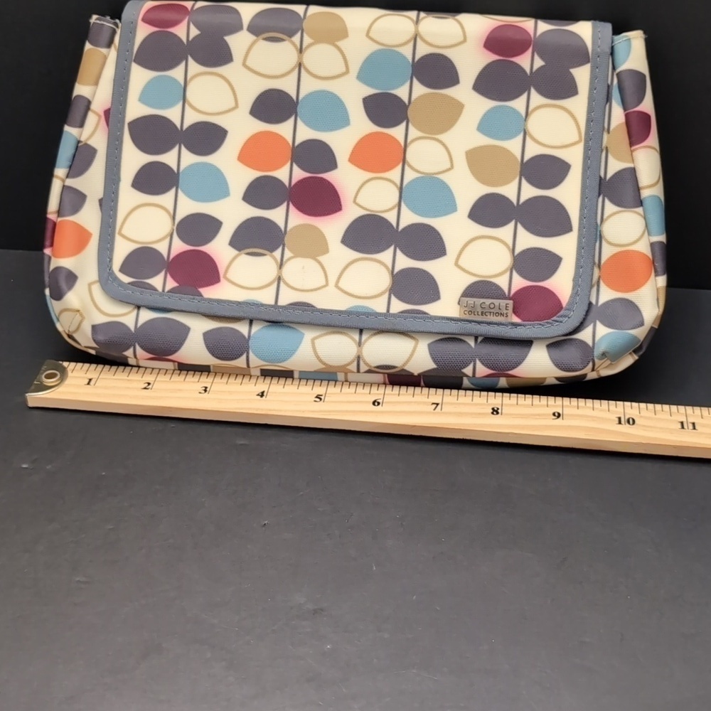 JJ Cole Collections Portable/Wipeable Diapers And Wipes Pod With Change Pad . - Picture 12 of 13